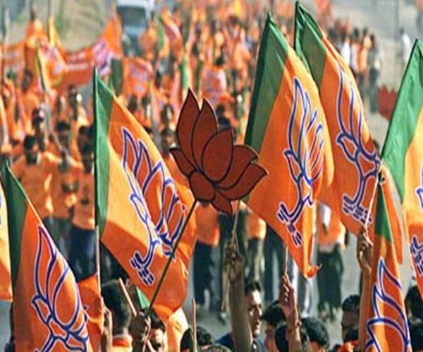 वाराणसी नगर निगम उपचुनाव में BJP का कब्जा बरकरार