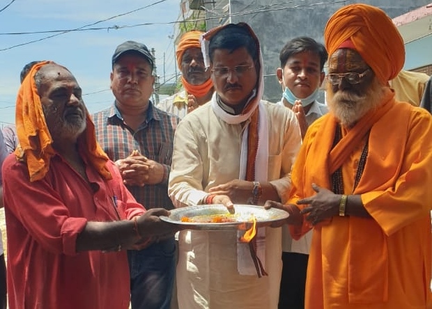 अयोध्या में भूमि पूजन: सोनौली रामजानकी मंदिर में भगवान शिव के मंदिर की रखी गयी आधारशिला