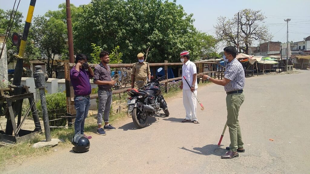 भारत नेपाल सीमा: सरहदी क्षेत्रों में आज भी सड़कों पर पसरा सन्नाटा