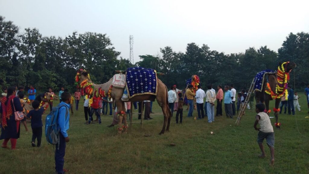 पटरी व्यवसायियों के प्रगति का मार्ग है स्वनिधि दीपोत्सव मेला ----गुड्डू खान