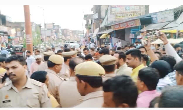 विरोधियों के इशारे पर कामना त्रिपाठी को जनसभा करने से पुलिस ने रोका---अमनमणि त्रिपाठी