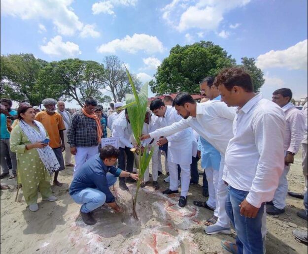 विधायक ऋषि त्रिपाठी का क्षेत्र में लगातार भ्रमण,जनसंपर्क चर्चा का विषय