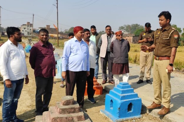 मुस्लिम भी श्रद्धा के साथ मना रहे छठ पर्व,चेयरमैन हबीब खान ने छठ घाट की साफ सफाई