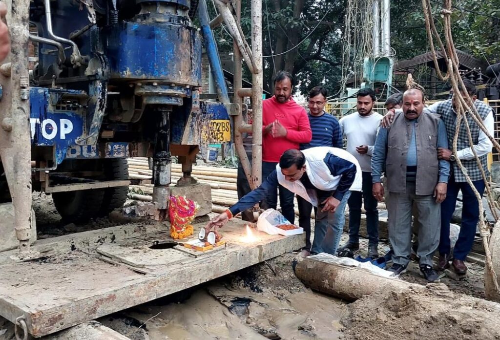 नौतनवा नगर के लोगों को मिली बड़ी सौगात,हर घर को स्वच्छ जल आपूर्ति के लिए शुरू हुआ कार्य- बृजेश मणि