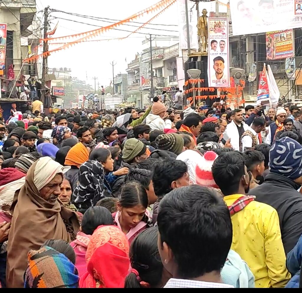 माता बनैलिया का निकला भव्य शोभायात्रा, स्वागत में उमड़ा जन सैलाब