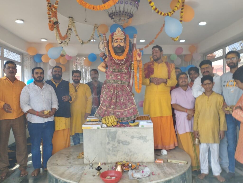 नौतनवां में भगवान परशुराम मंदिर का प्रथम स्थापना दिवस धूमधाम से मनाया गया